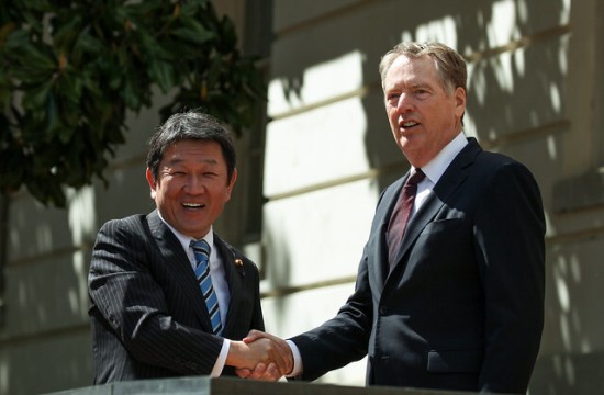 ライトハイザー米国通商代表と、日米貿易交渉について最終合意